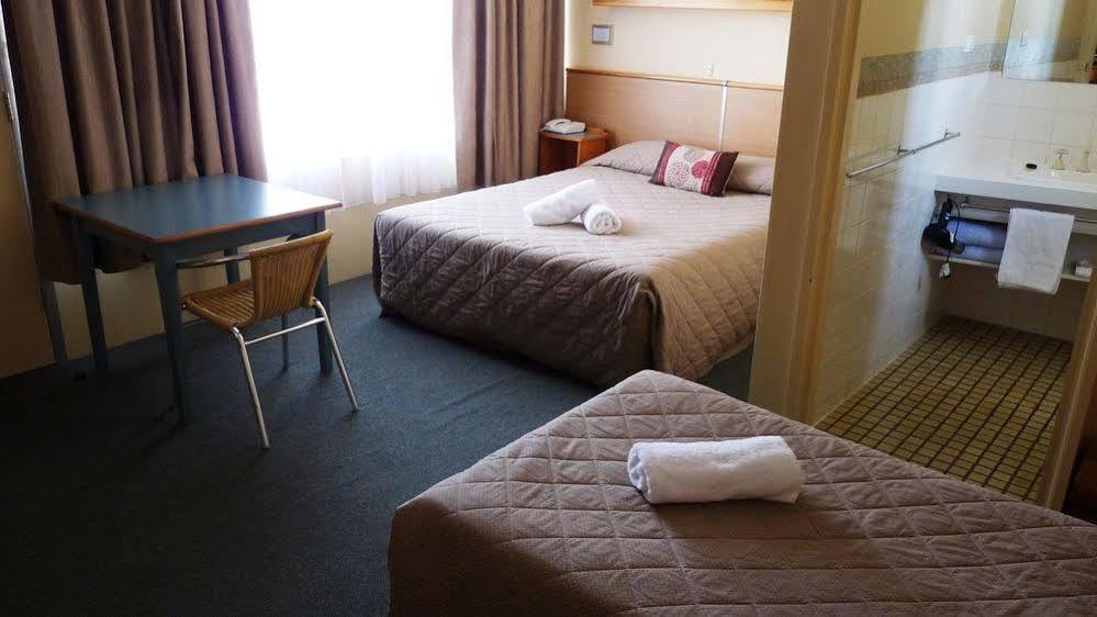 Loddon River Motel Kerang Ngoại thất bức ảnh
